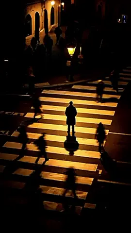 Diam bukan berarti tertinggal, kadang itu cara terbaik untuk memahami arah...  #foryoupage  #profil_ku  #mentahan  #story 