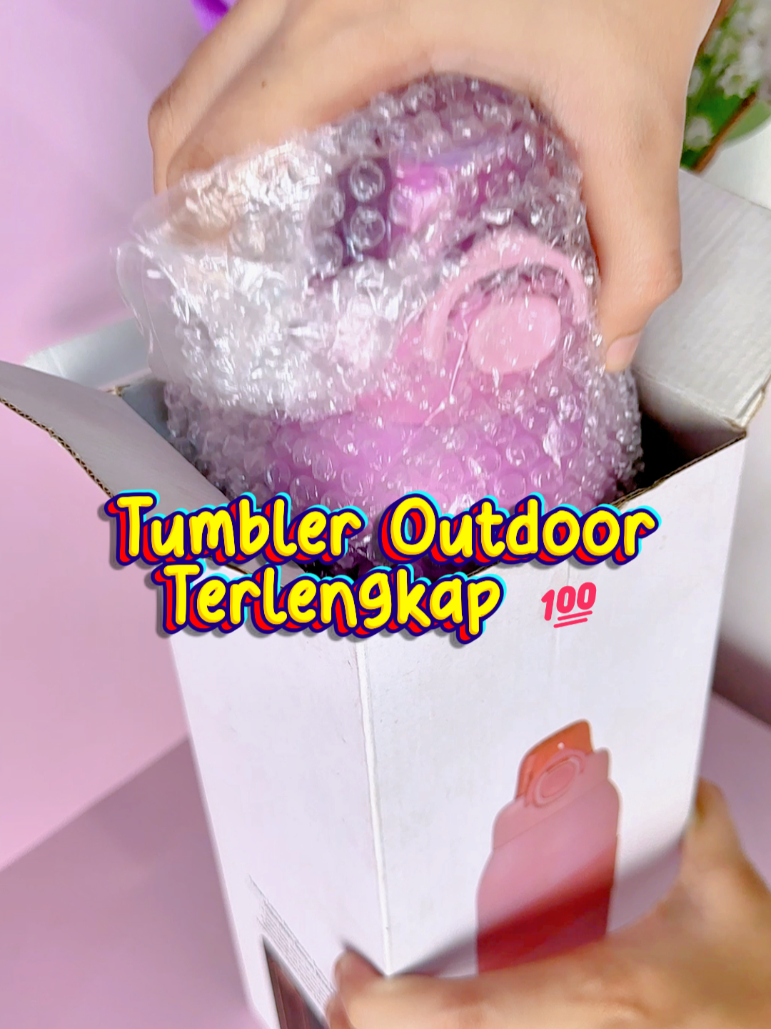 ✨ Spill tumbler andalan buat semua aktivitas! ❄️ Tahan dingin sampai 36 jam 💧 Anti bocor & minum tinggal klik 🔒 Tutup ada kunci + pelindung debu 🛡️ Body kokoh, cat anti gores + silikon pelindung ⚡ Handle adjustable, gampang dibawa kemana aja Udah lengkap banget fiturnya, cocok buat kamu yang sering aktivitas indoor maupun outdoor! 👉 Buruan klik keranjang kuning sebelum warnanya habis!