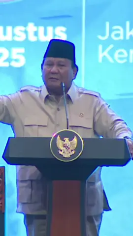 Salah satu sasaran dan cita-cita Pak Presiden dan kabinetnya demi wujudkan kebangkitan bangsa Indonesia adalah melalui jalur pendidikan. Salah satunya adalah dengan cara memperbaiki berbagai fasilitas penunjangnya demi menciptakan suasana belajar-mengajar yang nyaman bagi para siswa-siswi beserta guru-gurunya. Semua rencana ini sudah dimulai dari awal tahun ini dan akan dilanjutkan di tahun-tahun berikutnya. Apa bisa? #gerindra #prabowo