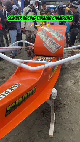 Selamat untuk Tim Sumber racing Takalar juara dalam balap perahu katinting seri IV Kab. Takalar🏆🥇🚤🎉 #champion #perahu #perahubalap 