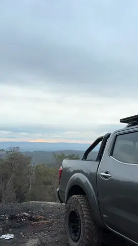 Shoulda waited 30mins #np300 #navara #fyp #foryou #sunset  @KAYLANSNP @ewanbutlerr @Ruben Zver @juliansnav @jfs_np @Ski NP @Stef.Tampakas @bazzas_np @cooks.np @npee @natasha @Astonsliabilities @potz.np @