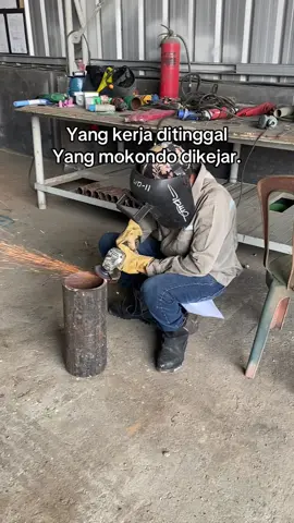 Namanya juga cewek😁 #fypシ゚viral #fyppppppppppppppppppppppp #zyxcba #kuliproyek👷🏼 #welderindonesia🇮🇩 #fypgakni 