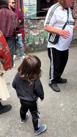 Leo’s first Rave 🖤 Watching his daddy play at Lord Gladstone 🔥 #rave #dancing #toddler #fyp #sunday 