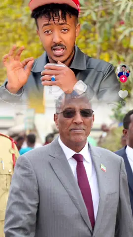 Muuse biixi❤️🩸🦁#somalindtiktok💚🤍❤️ #habarawal #ciise_ruuzh🥷meshan #ciisemuus #ciisemuus #sacadmuuse🦁🔥 #berba #ciise_ruuzh🥷🦅 