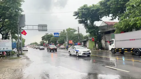 🇻🇳Chào đón Đoàn xe phục vụ Diễu binh, Diễu hành A80 - Đoàn 1: Gồm 60 xe di chuyển từ Sơn Tây ra Ba Đình🫡 #quockhanh2025 #a80 #hanoi #vietnam #viralvideo 