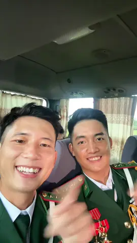 Tính chuyển qua khối Quân nhạc nhưng kiểu này chắc là thôi 🤣🤣🤣 @Hoài Nam 