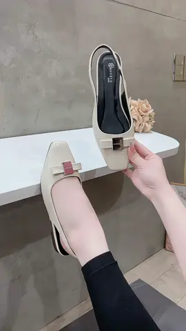 Lên chân xinh lắm c ạ #giaydep #sandal #muataitiktokshop #giayxinh #xuhuong 