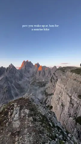absolutely in love with this hike 💘 #dolomites #italy #cadinidimisurina #sunrise #hike 