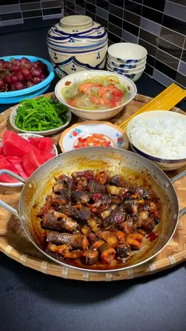 Cá lóc đồng kho khô tiêu , canh chua bầu , mn hổng chê đạm bạc ghé lại dùng cơm vs gd Ín nha🥹#ancungtiktok #comnhain #trending #xuhuong #monngonmoingay 