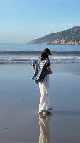 就是这种自由的感觉！ #thatgirl #海边 #风向星座 #大東瞎编 