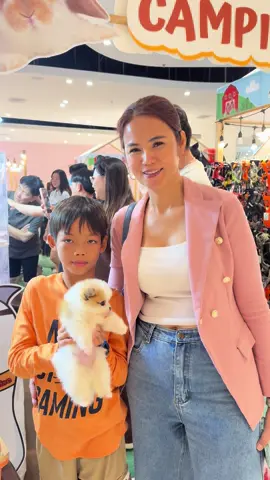 ยังทันน้าาา เหล่าทาสปอมม ใครชอบต้าวก้อนๆๆ น่ารักแบบนี้มาเที่ยวหากันได้น้าา วันนี้วันสุดท้ายแล้วจ้า #CHICKDOGFARM #ปอมหน้าหมี #ปอมเมอเรเนียนแท้ #ปอมหน้าหวาน 