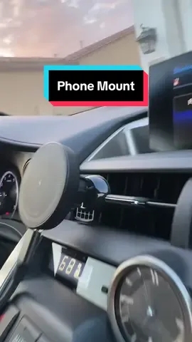 i can’t believe it’s so cheap #charger #phonecharger #wirelesscharger #caraccessories #phoneholder 