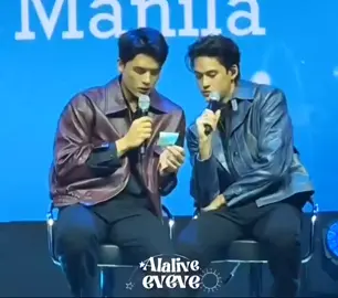 joss lu kayak pamer: btw pacarku bisa main 7 alat musik lohh 😭🙏 (credit @Joss_Gawin_ from X) #jossgawin #jossgawinfanday23xmanila #gmmtvfanday23inmanila 