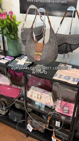 THIS WEEKEND ONLY! #vintagedesigner #londonpopup #designerbags #vintagebags #londonvintageshop 