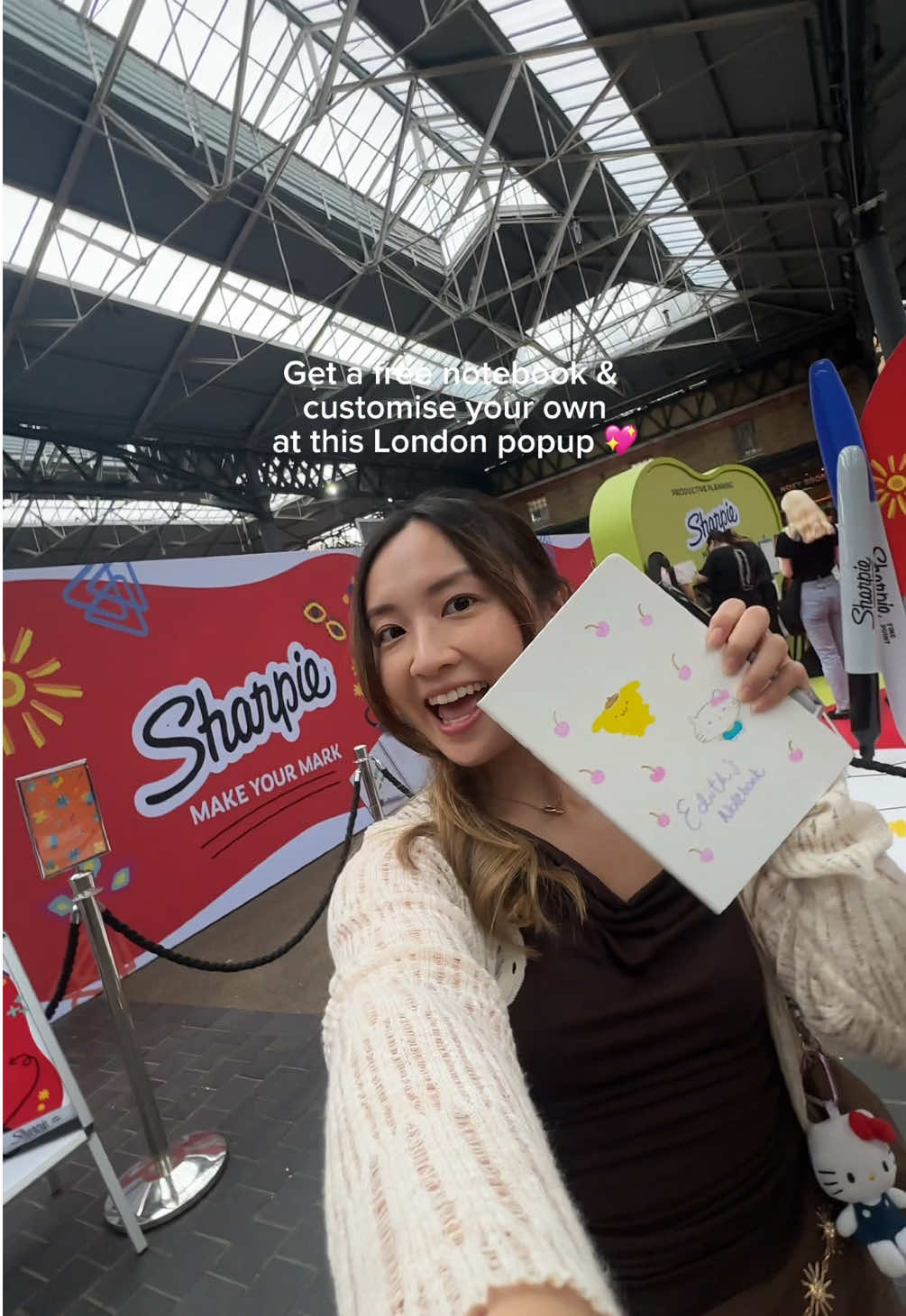 FREE!! Notebook customisation with Sharpie at Old Spitalfields market - until today only‼️ Decorate on notebook, pottery vase, keychain & photoframe at this pop up for free using different colourful Sharpie pens 💖 also you get to take a Sharpie home 🌟 🖍️ Sharpie Make your Mark popup Until 24 August only  10am - 6pm  📍Old Spitalfields Market Follow for more London recs 🤍  @Sharpie Europe @Sharpie @Spitalfields Market #London #popup #londontiktok##DIY#freebies 