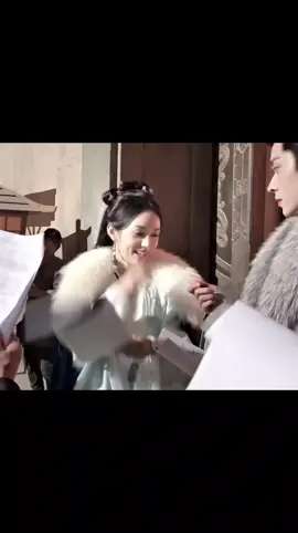 behind the scene part dibuang sayang  #chenglei #zhouye #dramachina #legendofthefemalegeneral #fyp 