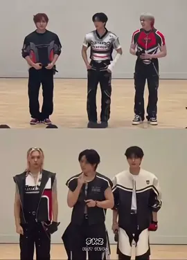 They did 'BARABAM' Challenege during the Mini Fanmeeting today!😭❤🫂#straykids ##tiktoklive #roblox #robloxfyp #growagarden 