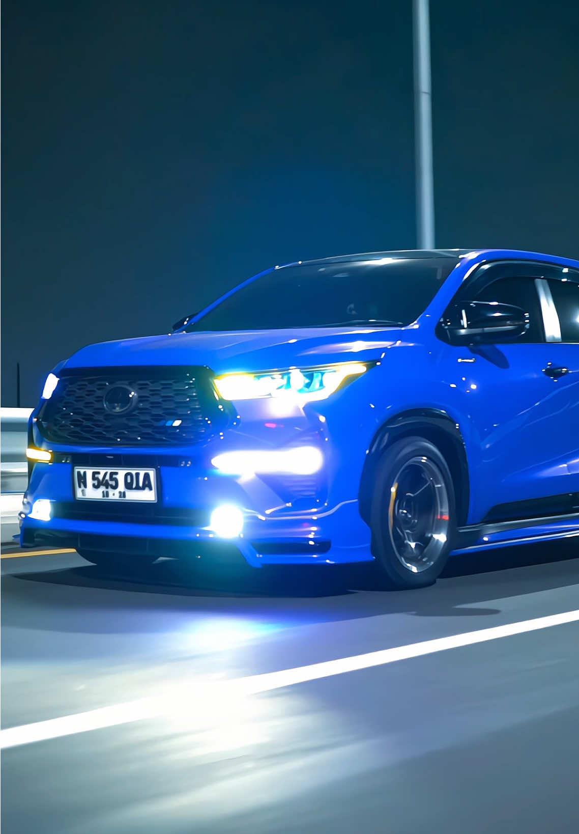 minggir, pasukan anti ngebul2 club mau lewat🗿 #zenix #hybrid #innova 