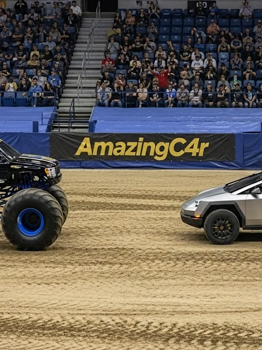 Unleash the Cybertruck Beast on Monster Truck Arena! #cybertruck #tesla #electricvehicles  #cars #monstertruck