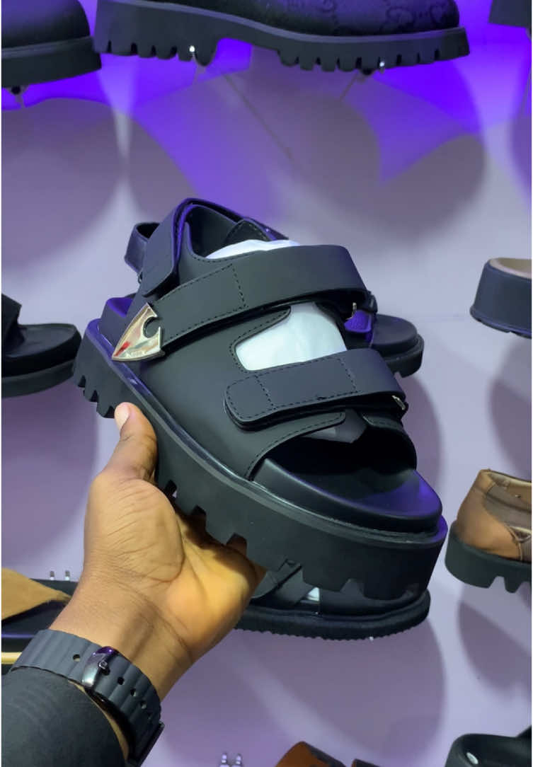 Call/whatsapp:07063590733 Price :58000 Sizes:40-46 McQueen  #FootwearForSale  #lagos #idumota #balogunmarket #mandalas #abuja  #ShoeTok #ShoeSale #Sneakerheads #ShoesOfTikTok #FashionFinds #SneakerCulture #ShoeGoals #FootwearFashion #TrendingShoes #TikTokShop #OOTD (Outfit of the Day) #SneakerFreak #shoelover  #ShopTikTok #styleinspo #viralshoes #trendingkicks #tiktokmademebuyit #sneakerslove #kicksoftheday #unboxingvideo #unboxin #TikTokFashion #shoegame #dripcheck #styleinspo #footweargoals #viralshoes #Ghana #ghanatiktok #nigeria #nigeriatiktok #lagos