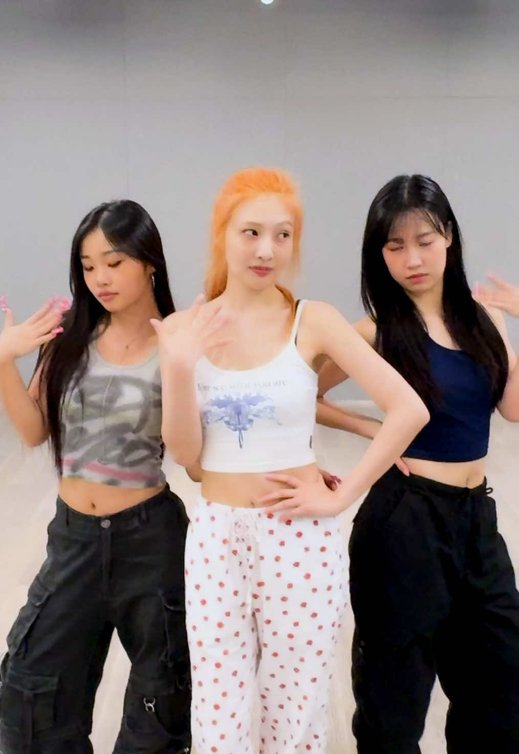 From Love Splash!🤍 with #HARIMU @하리무 HARIMU 🇰🇷  #JOY #RedVelvet #LoveSplash! 
