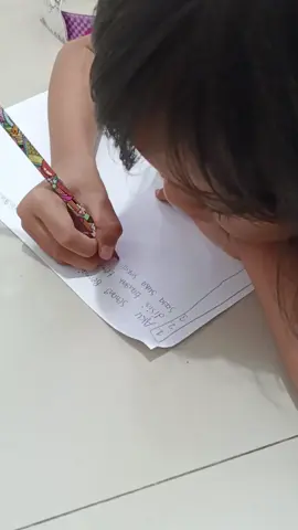 masyaAllah semngat belajar menulis kaka, tulisan yang rapi tulisan mama aja kalah 🤗