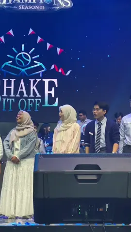 tadi malam ada kak @aishaa di finchap COC, mashaallah cantikk bgtt waktu liat langsung #FinalChapterCoCs2 #ThankYouCoCs2 #clashofchampions 