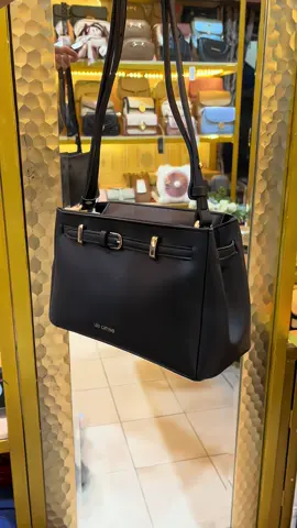 Ini jualan apa sedekah, masa tas cantik gini harganya gak ngotak  #taswanitaelegan #shoulderbagwanita #handbagwanita #tasselempangwanita 