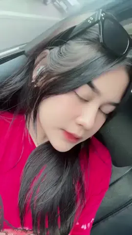 otw dulu guys #tiktokviral #cewekcantik #trending #fyp #foryou 