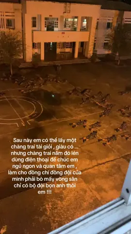 Chúc em lấy được người muôn đăng hộ đối còn anh chỉ là một người lính bình thường như bao người thôii !!! .#bodoicuho #haiquanvietnam 