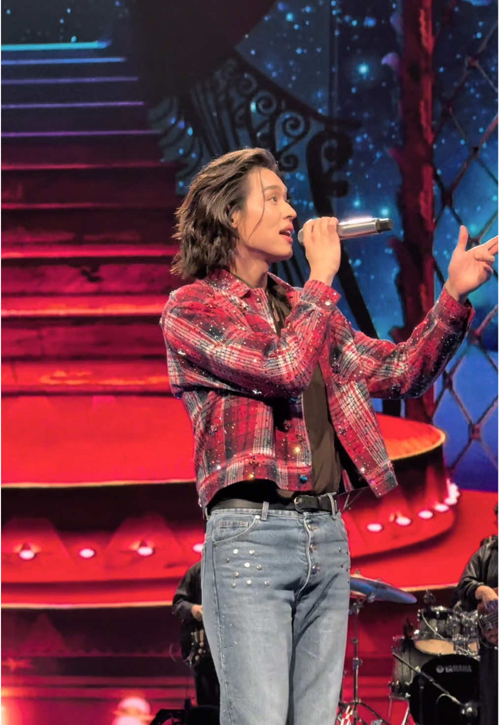 Mr. Everything, Mr. Everything :)  #Billkin_TIMA2025  🎤 Billkin - Mr. Everything   #TIMAInternationalMusicAwards #Bbillkin