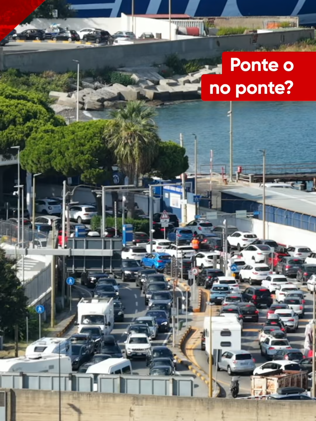 Sabato di controesodo estivo e a Messina gli automobilisti sono in coda per imbarcarsi sui traghetti per la Calabria. Abbiamo chiesto loro cosa ne pensano del ponte sullo stretto.