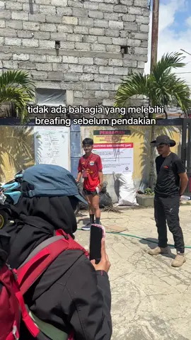 seneng banget rasanya #pendaki #sumbingmountain #4uu #wonderfulindonesia 