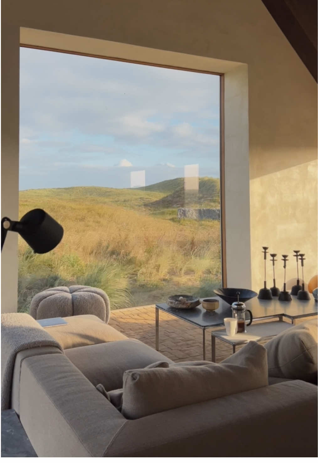 dit is het vakantiehuisje waar we verbleven in Denemarken! Echt een van de mooiste plekken waar ik ooit ben geweest 🤎 tip! 