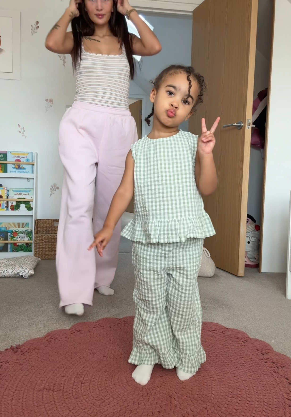 GRWM with Alora for a family lunch (ft. A telling off🤣) Believe it or not, I find it so hard not to laugh sometimes when correcting her 🤣🤦🏻‍♀️ Rara’s outfit from @vertbaudetuk  My bodysuit from @Oh Polly & joggers from @Sisters and Seekers 🩷