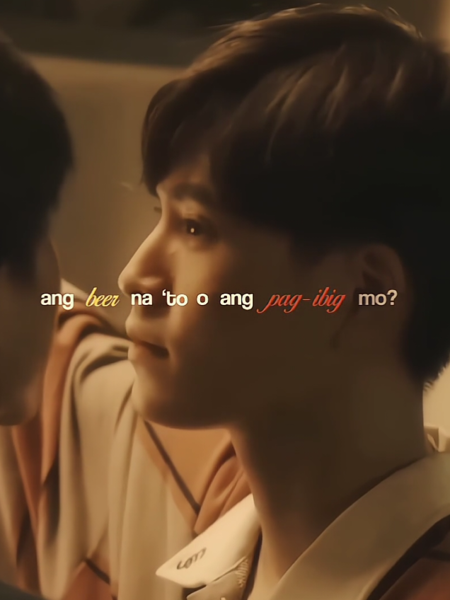 #LIMINGHEART : This beer or your love?   —  I miss my Li Ming and Heart [cry] So, as their cat, I will upload this from my drafts! I know that was not a beer but let's just pretend it is okay? For edit purposes 🥺,,,,    #geminifourth #heartliming #gemini_nt #fourthnattawat 