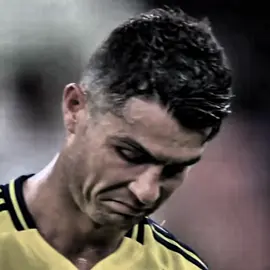زمن لمن خذاك 😮‍💨💔 #cristianoronaldo #كريستيانو_رونالدو🇵🇹 #fyp #foryou #التاريخ 