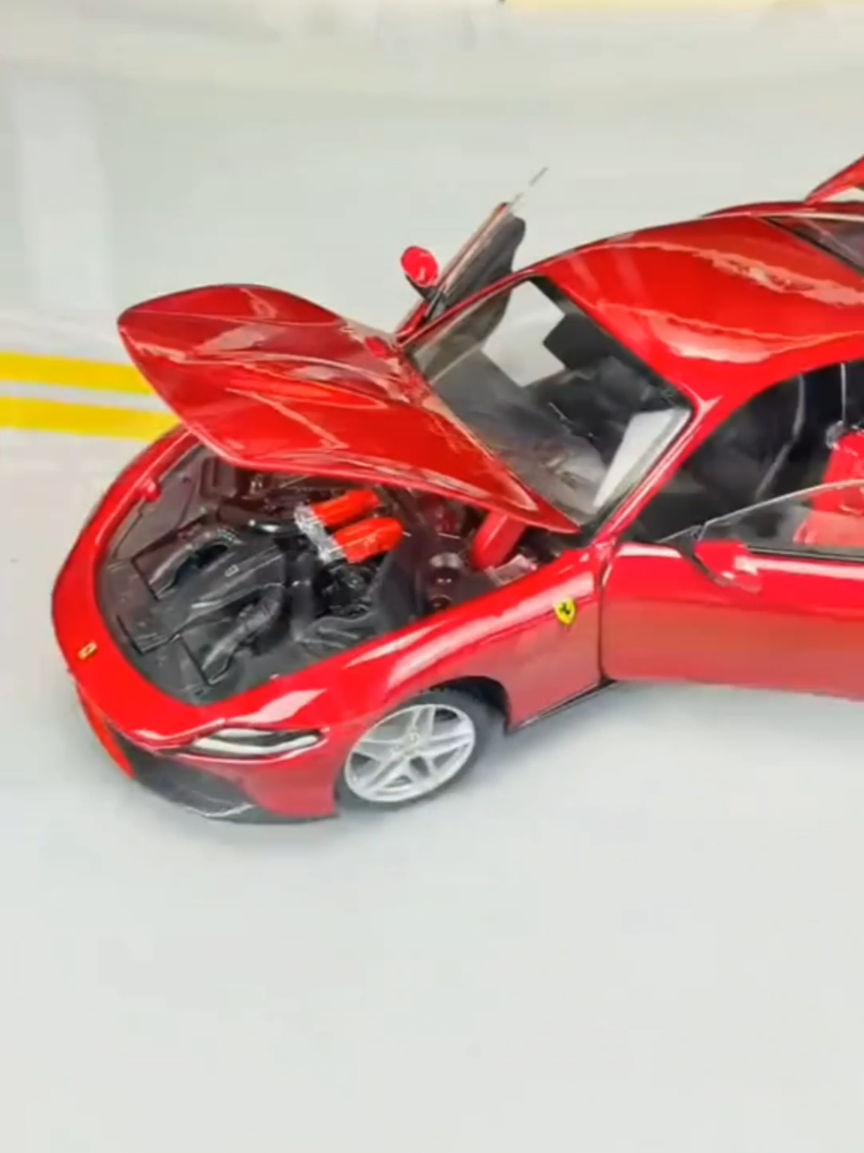 Miniatura De Ferro Ferrari Roma #ferrari #roma #miniatura 