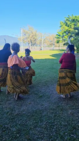 Doing it the Kairuku Style 💯🇵🇬🇵🇬 #esplanade #pnginaussie🇵🇬🇭🇲  #pngtiktok🇵🇬 #melanesianway🏝🇵🇬 #kairukuup🇵🇬🌴 @Hiri Kekeni @Helen Bailey