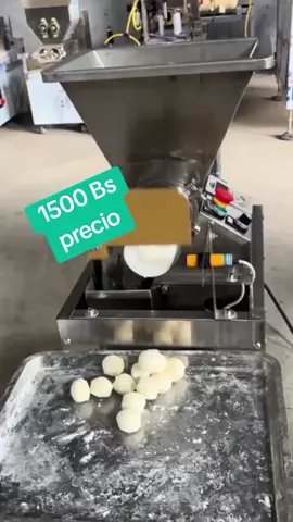 1500 bolivianos, boleadora y divisora de masa. y tenemos muchas otras máquinas para emprendedores de distintos rubros. puedes pasar a ver las máquinas a nuestra tienda. la dirección hemos publicado en nuestra página web. para ello ingrese desde este perfil. boleadora de masa divisora de masa para