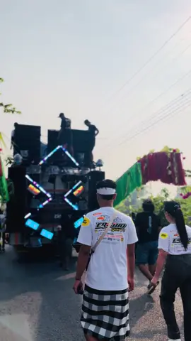 Otw Start jan mening 🤩 #karnaval #karnavalbalongdowo @𝙴𝚁'𝚃𝚆𝙾𝙶𝙰𝙽𝙺.OFFICIAL @hasanahaudio 