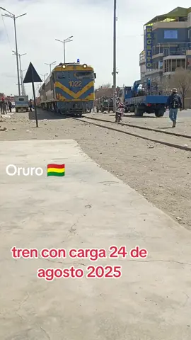 sigue funcionando tren con carga Oruro 🇧🇴🇧🇴