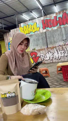 Sido ngethan opo lamaran?🤣 Buka jam 17.00 wib Jln. Prof. Muh. Yamin, Jombang Jawa Timur
