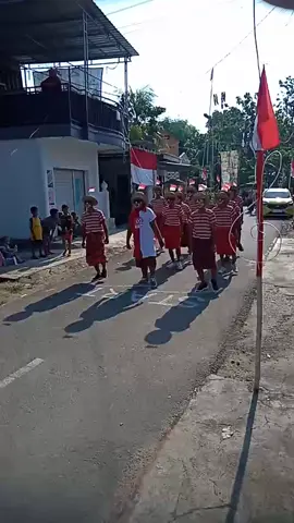 gerak jalan lucu RW 01 desa laden  #fyppppppppppppppppppppppp 