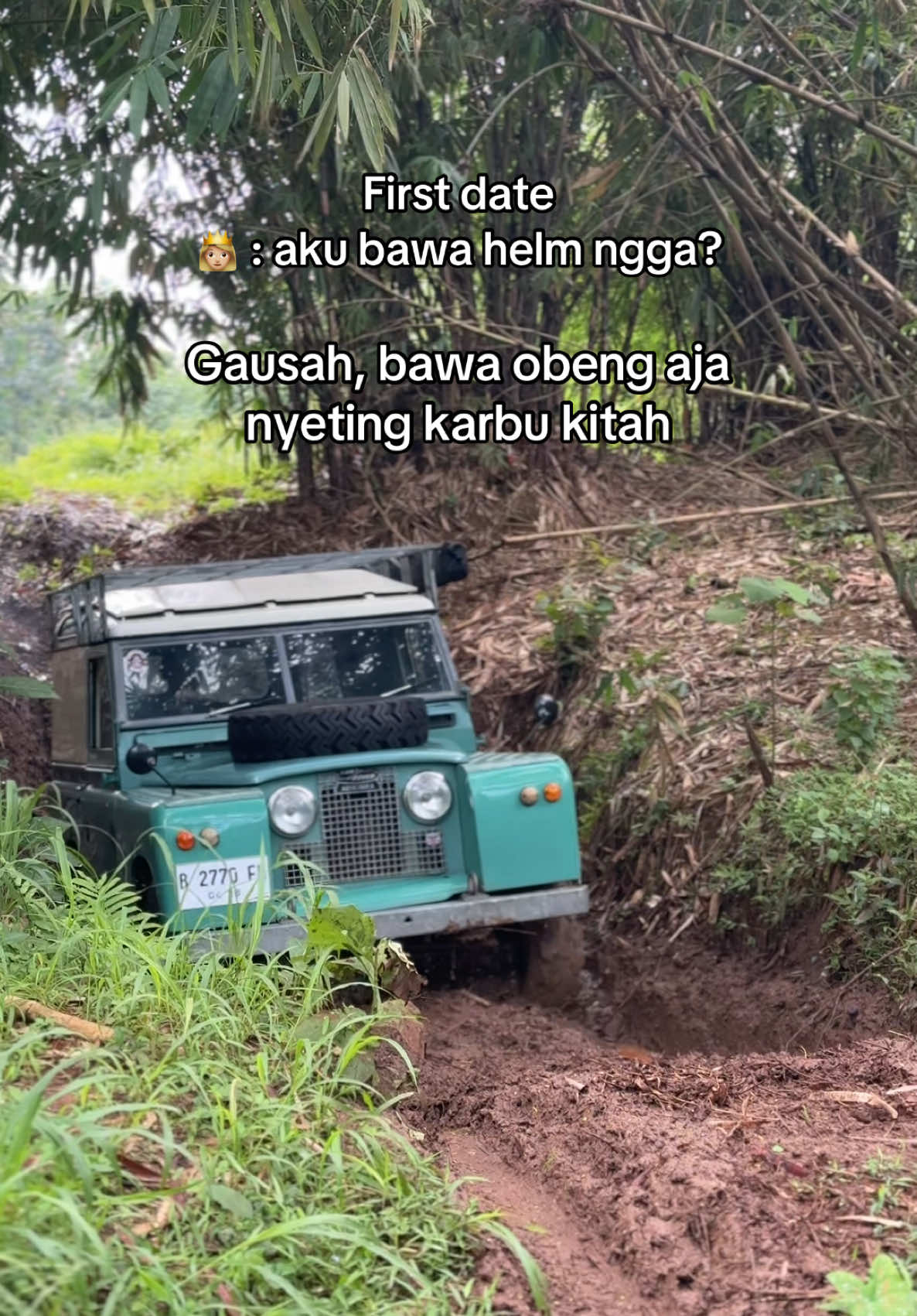 jangan lupa sarung tangan ya takut tangan mungiel mu lecet