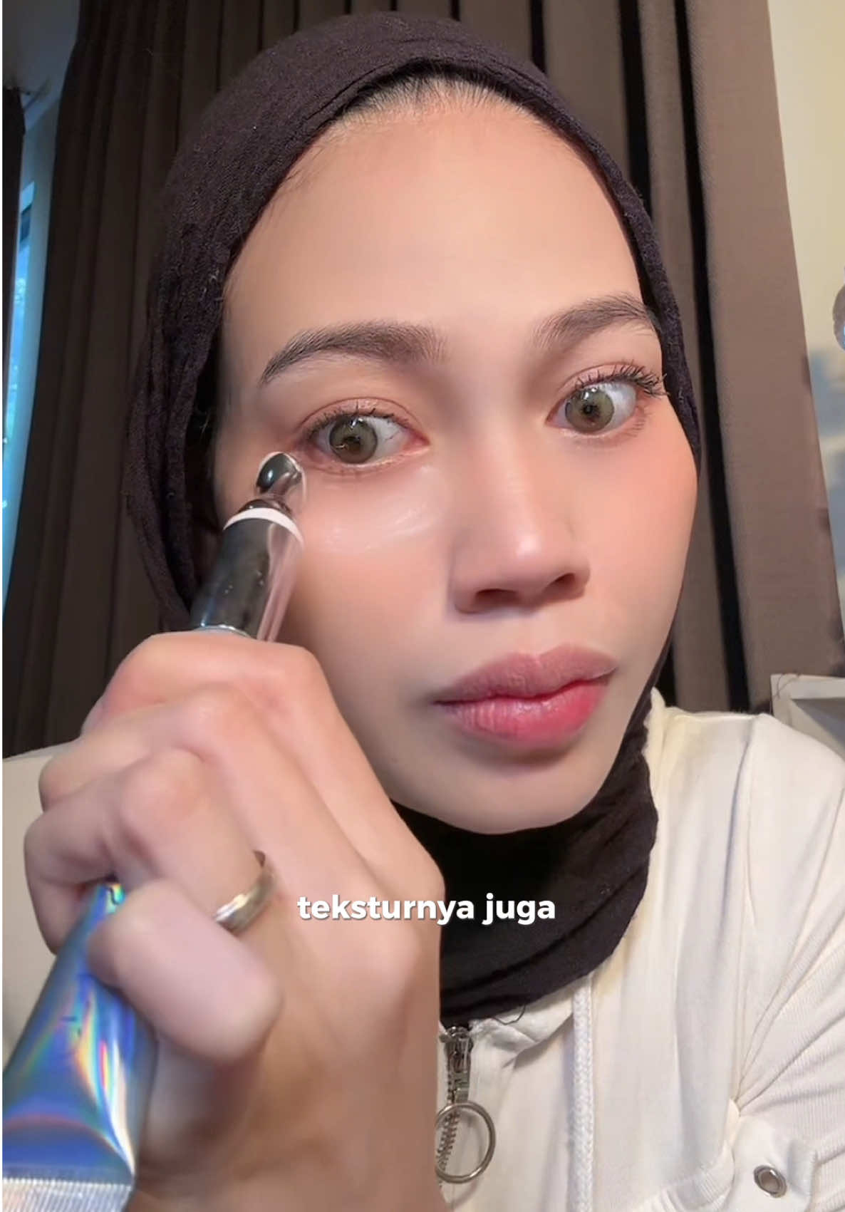 eye cream plus pijat otomatis yang bisa dipakai di seluru wajah 🥺 #eyecream 