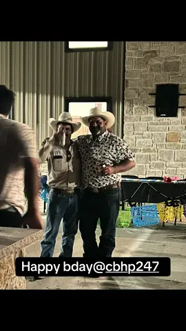 @Carissa Diaz you did an amazing job setting up such a great bday party   