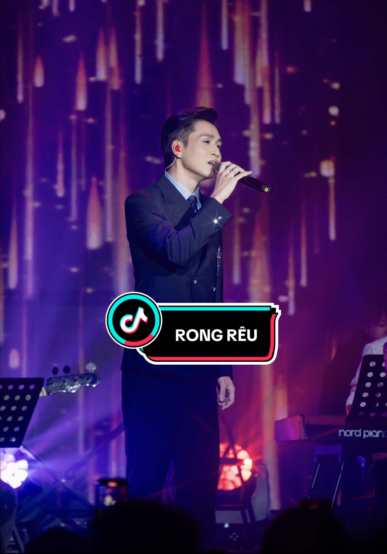À ơi, người yêu ơi... #BachCongKhanh #foryou #live #RongReu #HBAshow 