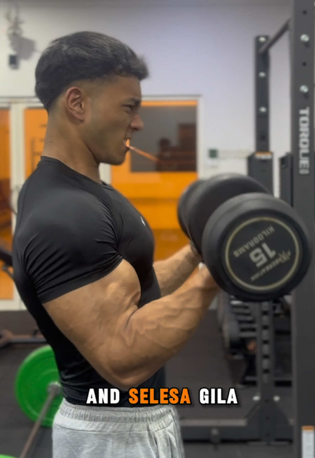 Seluar gym tekan beg yellow