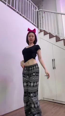 Lâu lâu múa lửa😂